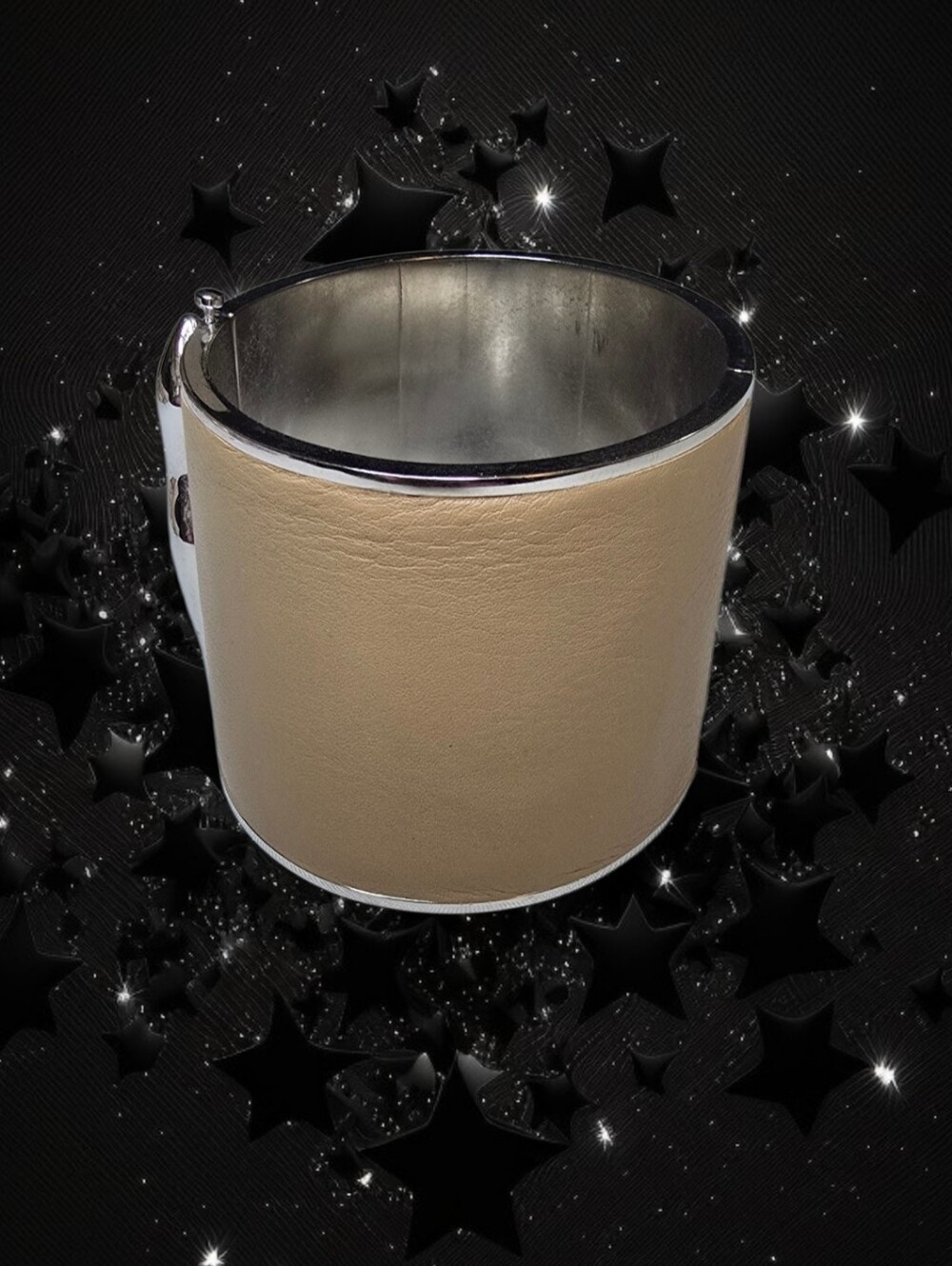 Diane von Furstenberg Leather Embossed Frankie Wide Hinged Bangle Bracelet - Picture 6 of 9